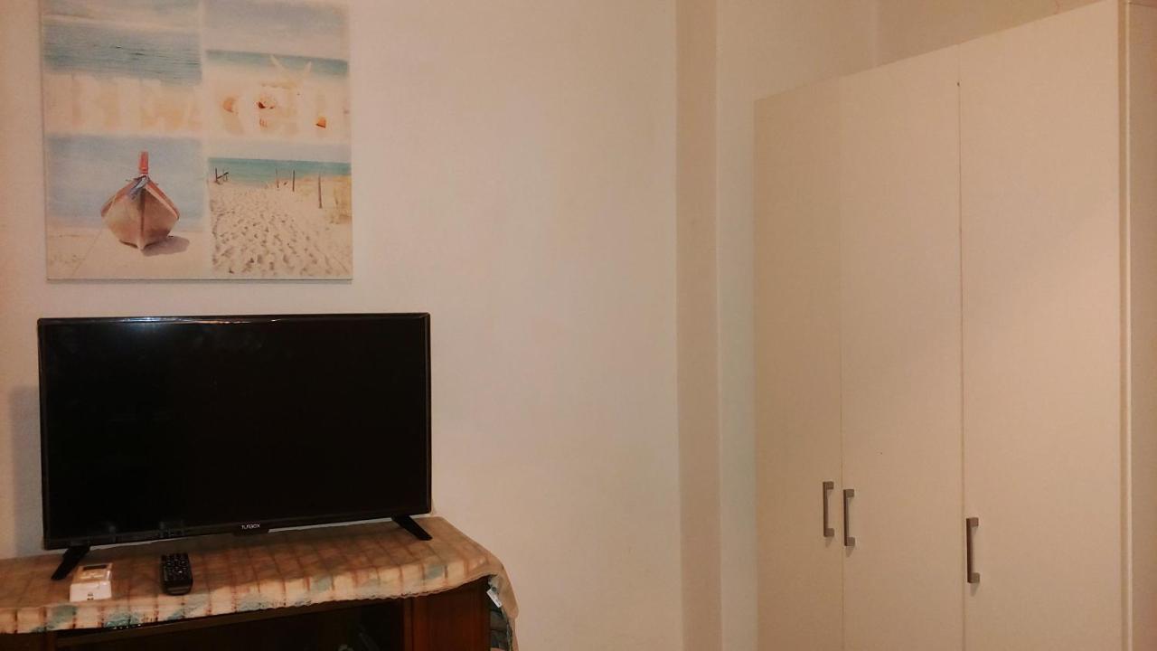 Appartement avec 1 chambre Athènes Extérieur photo
