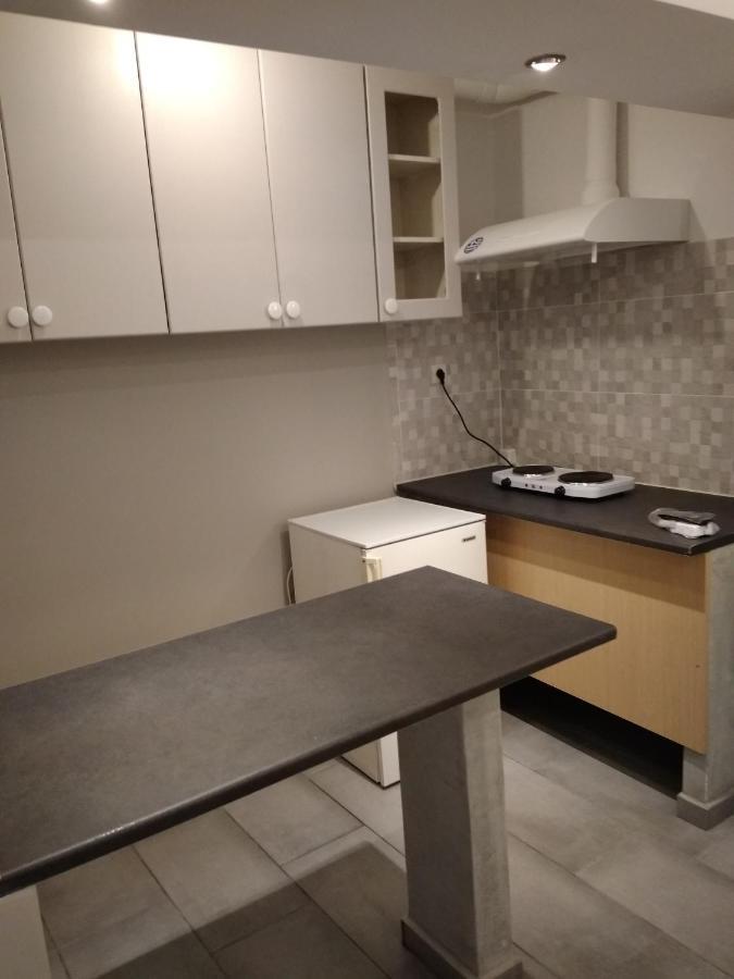 Appartement avec 1 chambre Athènes Extérieur photo