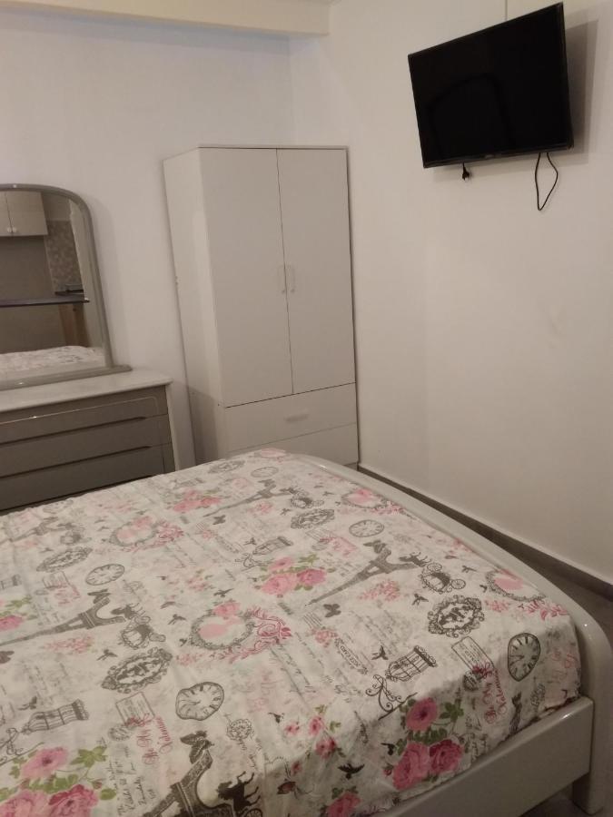 Appartement avec 1 chambre Athènes Extérieur photo